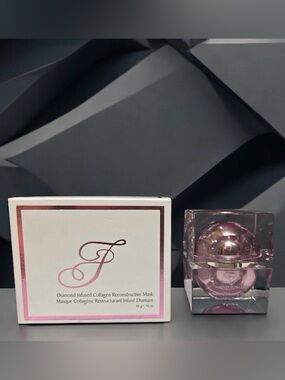 💎 Forever Flawless Diamond Infused Collagen Reconstructive Mask |